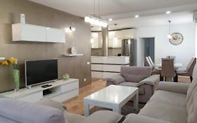 Lux Family Apartment Kruna